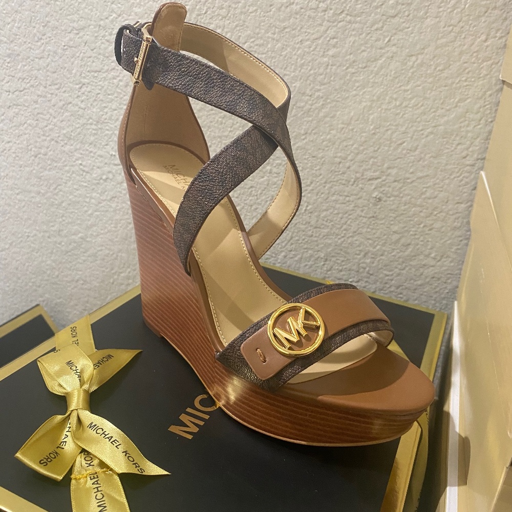 New Michael Kors Logo and Faux Leather Wedge Sandal